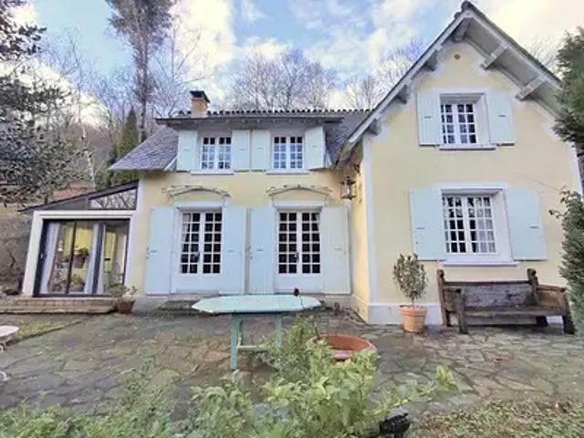 Villefort 48800 Achat / Vente maison 8 pièces t8