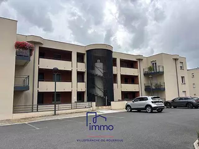 Villefranche de Rouergue 12200 Achat / Vente appartement 4 pièces t4 au dernier étage parking