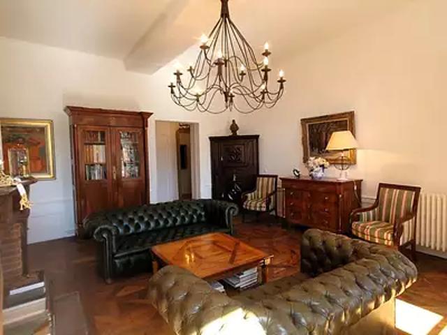 Villefranche de Rouergue 12200 Achat / Vente appartement 5 pièces t5 au dernier étage parking
