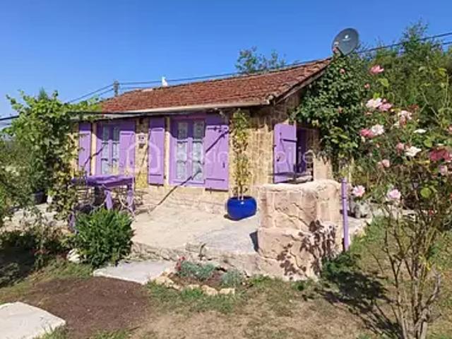 Villefranche du Périgord 24550 Achat / Vente maison 2 pièces t2 terrasse cave
