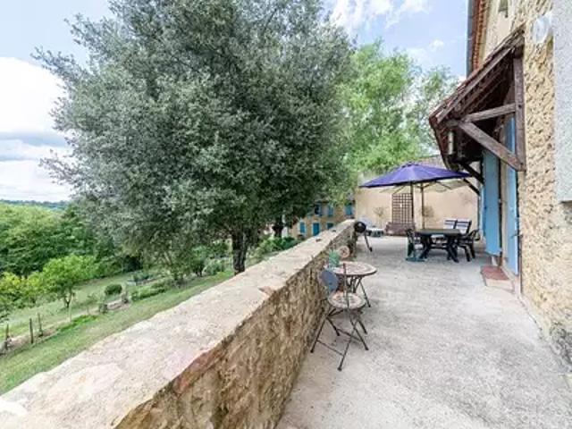 Villefranche du Périgord 24550 Achat / Vente maison 5 pièces t5 parking