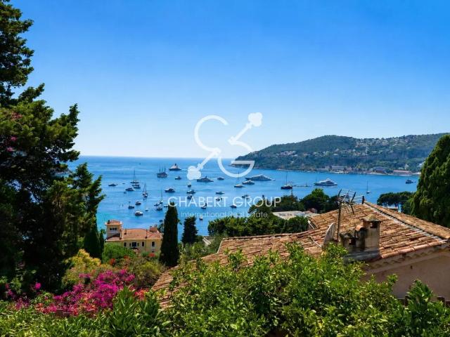 Villefranche Sur Mer – Villa – 4 Pièces – 74 M² – Sublime Vu. 73m² Villefranche sur Mer