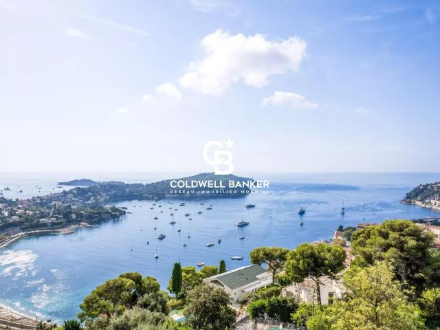 Villefranche sur Mer Villa avec piscine Vue mer panorami. 234m² Villefranche sur Mer