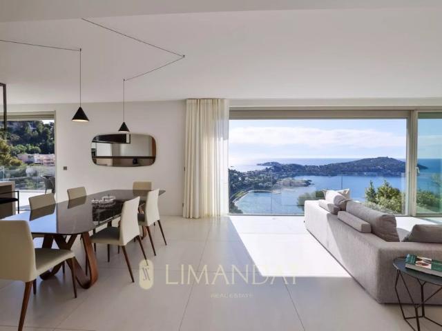 Villefranche sur Mer Villa Contemporaine Vue Panoramique Piscine Chauffée Hammam
