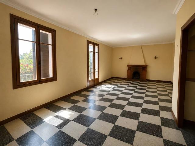 Villefranche sur Mer – Villa provençale avec fort potentiel. 159m² Villefranche sur Mer