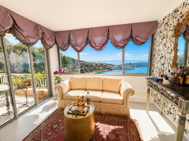 Villefranche Sur Mer Appartement Exceptionnel 3 Pièces, Vu. 102m² Villefranche sur Mer