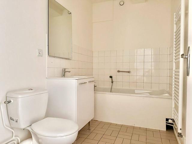 VILLEFRANCHE SUR SAONE Appartement 2 pièces centre ville