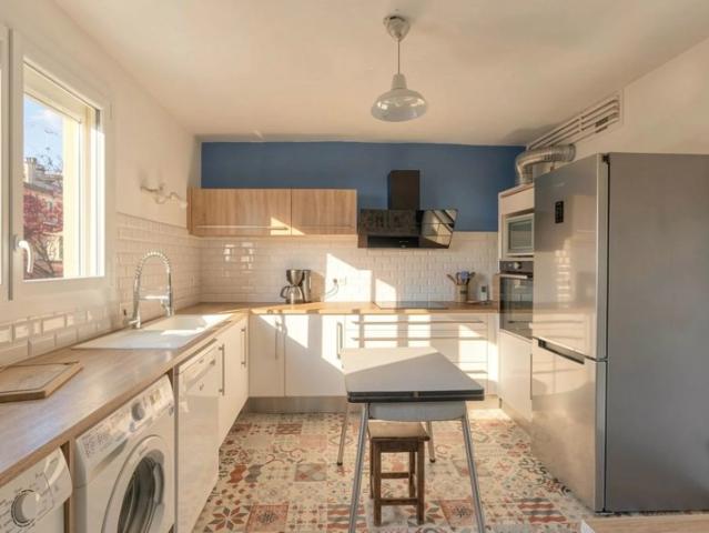 VILLEFRANCHE SUR SAÔNE – CENTRE VILLE | APPARTEMENT T4 POSSIBLE T5 AVEC TERRASSE