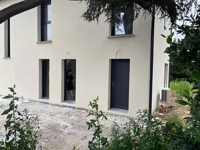 Villefranche sur Saône 69400 Location maison 5 pièces t5 jardin terrasse