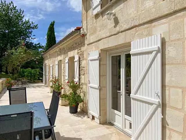 Villegouge 33141 Achat / Vente maison 7 pièces t7 piscine jardin