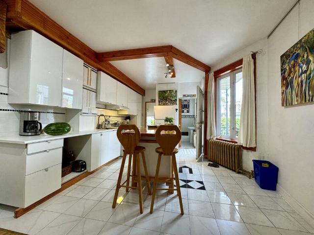 Villeray Superbe 4 1/2 Meubé + Cour