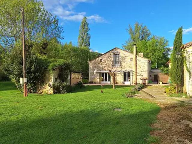 Villeréal 47210 Achat / Vente maison 10 pièces t10 parking