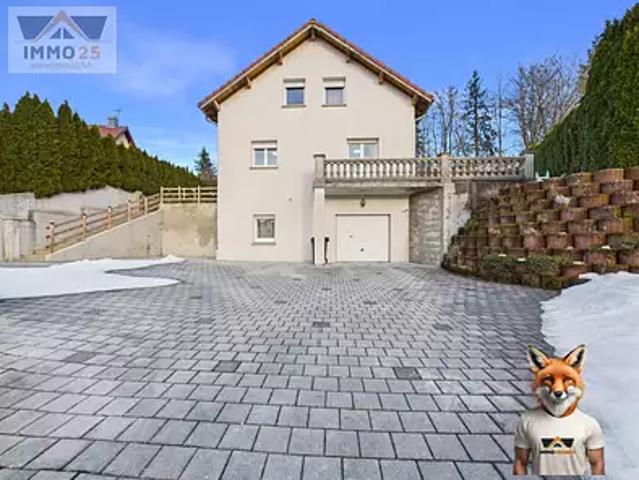 Villers le Lac 25130 Achat / Vente maison 8 pièces t8 terrasse parking