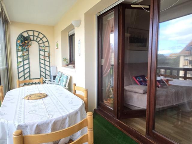 Villers sur Mer 2 pièces avec loggia fermée, aperçu mer et