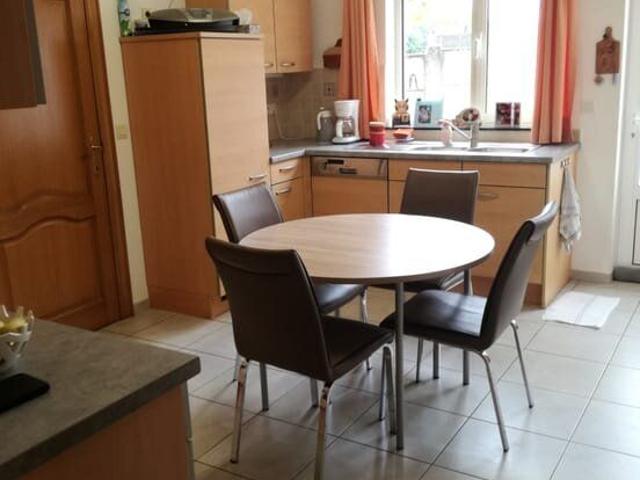 Villers Saint Ghislain: Masion tout confort: 800€