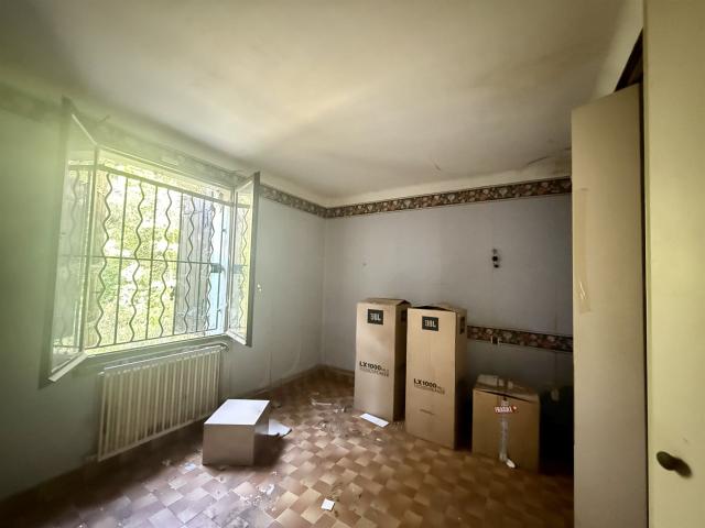 Villes sur Auzon — Maison 101 m2 sur parcelle arborée de 2 7. 101m² Villes sur Auzon