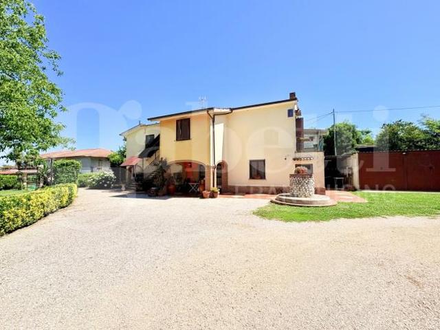 Villetta Trifamiliare Artena. Rif.: Cod. rif 3323577VRG
