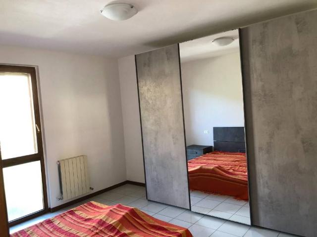 Villetta a schiera con giardino