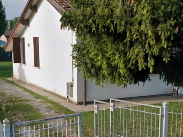 Villetta a schiera di testa