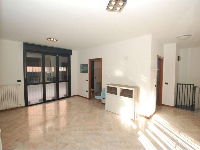Villetta a schiera in affitto a Modena MO