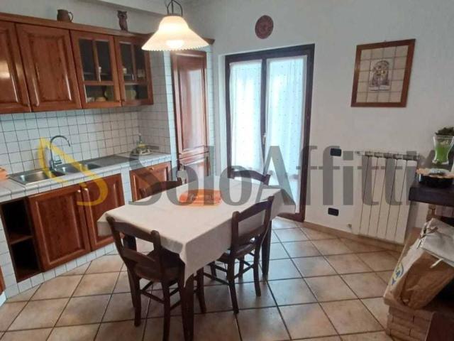 Villetta a schiera in affitto a Anguillara Sabazia RM