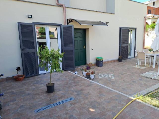 Villetta a schiera in affitto a Anzio RM