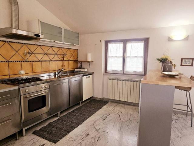 Villetta a schiera in affitto a Carrara MS