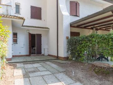 Ville Schiera in affitto a Lidi Ferraresi - Giardino