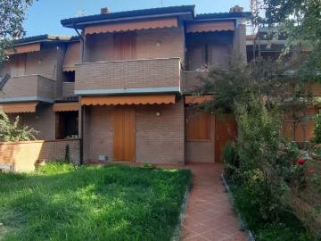 Villetta a schiera in affitto a Ferrara FE