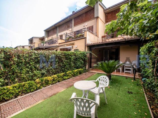Villetta a schiera in affitto a Fiumicino RM