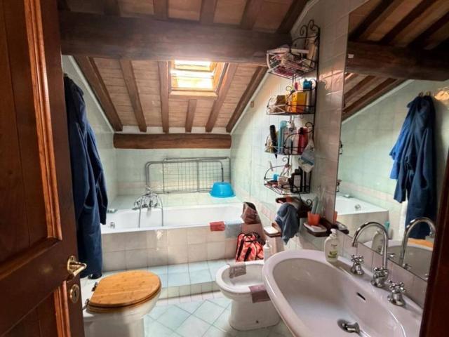Villetta a schiera in affitto a Fosdinovo MS