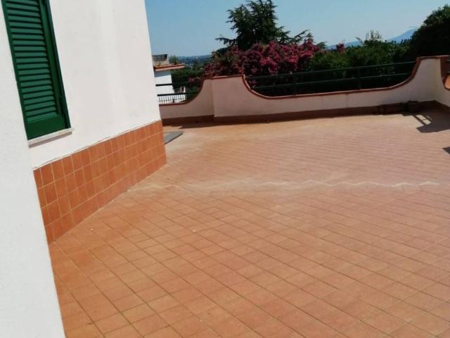 Villetta a schiera in affitto a Giugliano in Campania NA