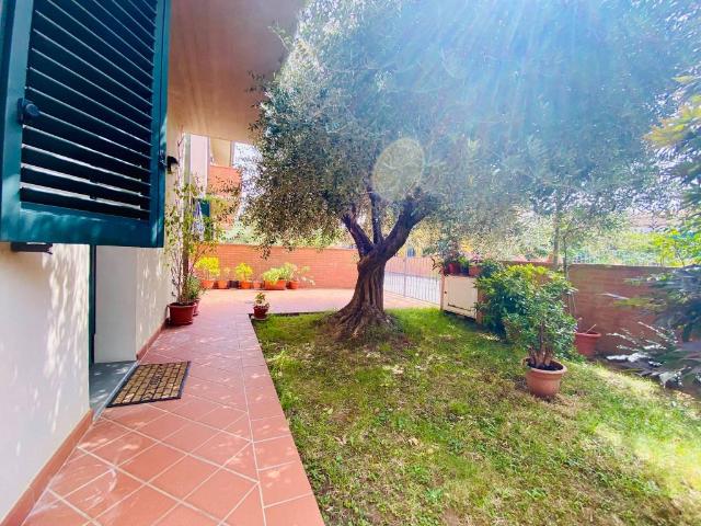 Villetta a schiera in affitto a Lucca LU