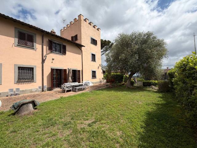 Villetta a schiera in affitto a Roma RM