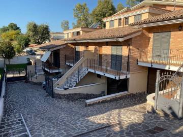 Selva Nera, Roma Lazio, Lazio