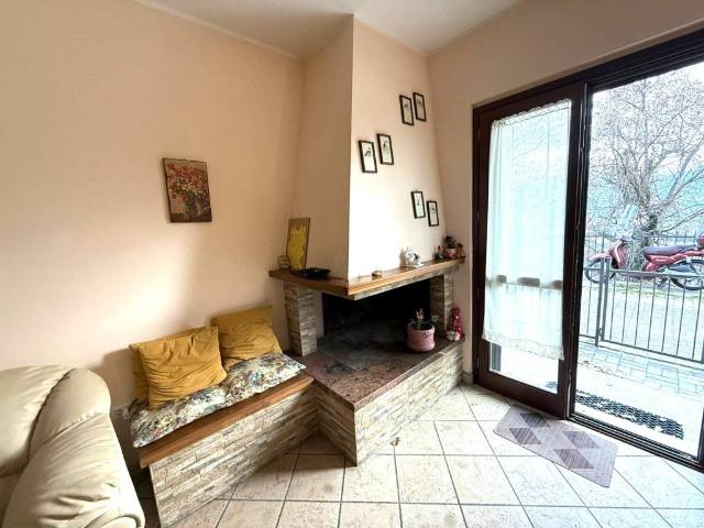 Villetta a schiera in affitto a Stroncone TR