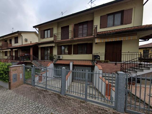 Villetta a schiera in affitto a San Zenone al Lambro MI