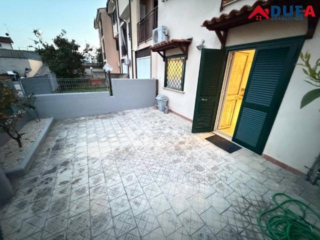 Villetta a schiera in affitto a Teverola CE