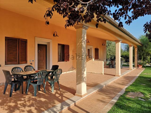 Villetta a schiera in affitto di 45 m² in Strada querciolare