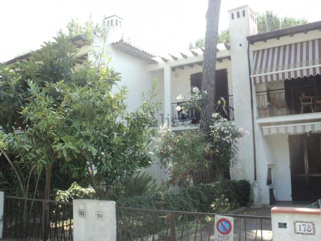 Villetta a schiera in affitto di 55 m² in Viale Michelangelo, 184
