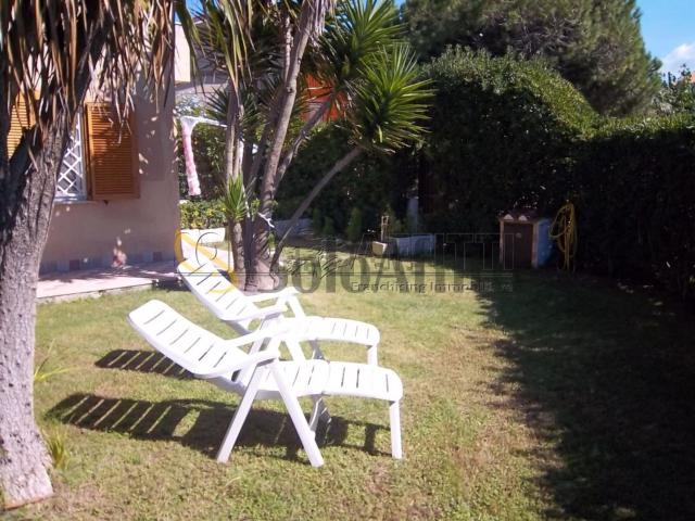 Villetta a schiera in affitto di 55 m² in Viale Viareggio