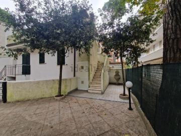 Villetta a schiera in affitto di 60 m² in Via Zanella, 38