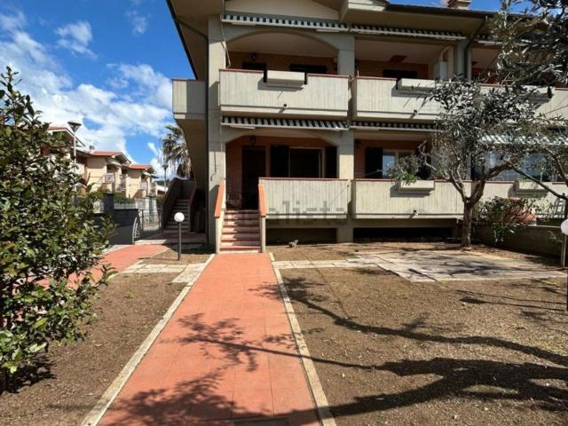 Villetta a schiera in affitto di 62 m² in Via Litoranea, 171