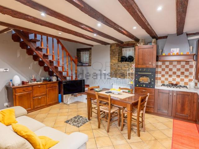 Villetta a schiera in affitto di 70 m² in Via Giacomo Zanella, 123
