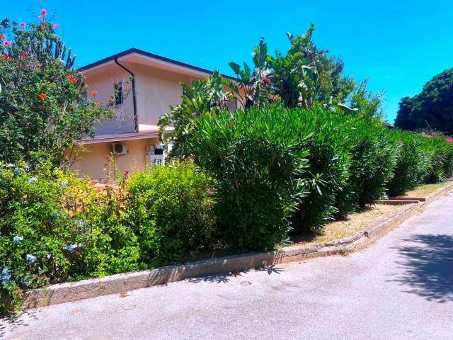 Villetta a schiera in affitto di 70 m² in Viale dell&apos Olimpo, 18