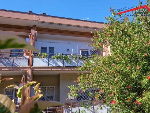 Villetta a schiera in affitto di 80 m² in Via Tespi, 232