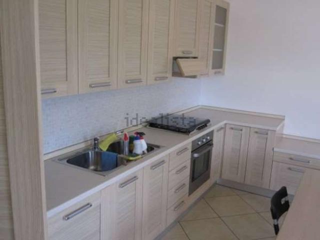 Villetta a schiera in affitto di 85 m² in Via Roma