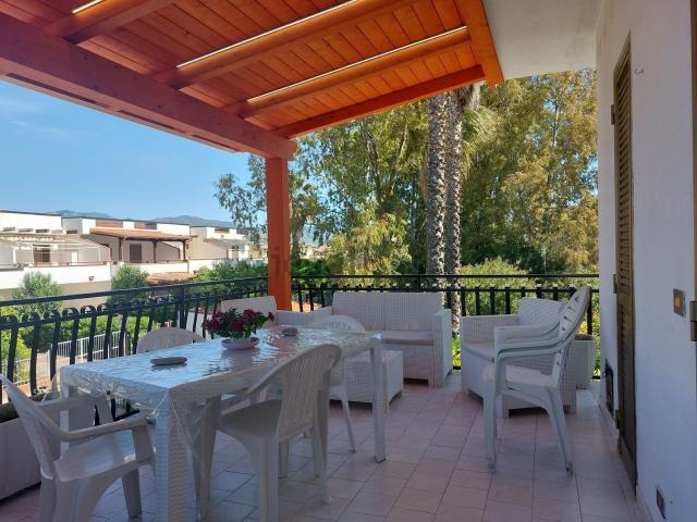 Villetta a schiera in affitto di 90 m² in Via Ventotene, 35