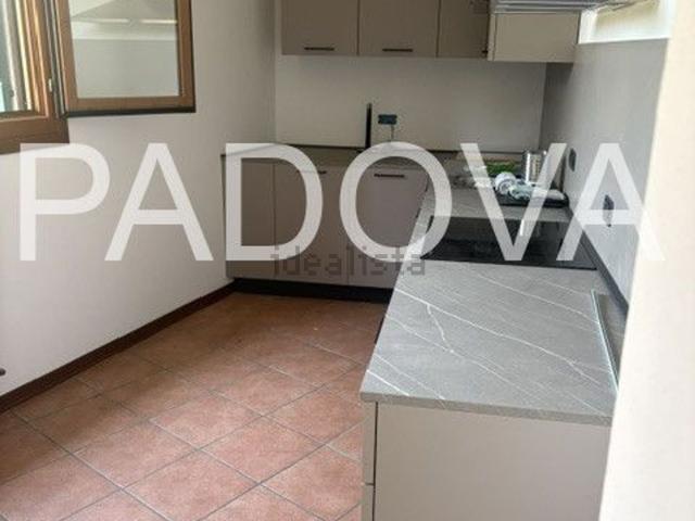 Villetta a schiera in affitto di 90 m²