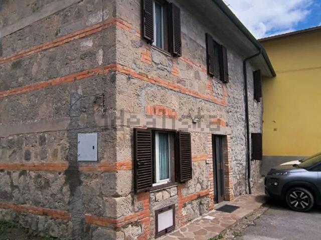 Villetta a schiera in affitto di 100 m²
